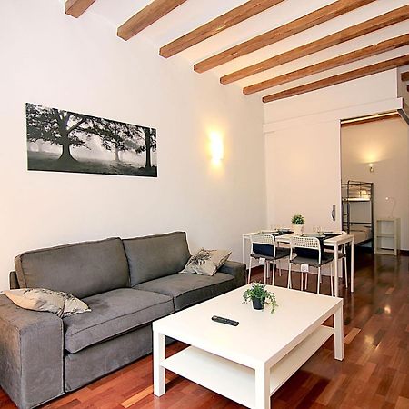 Muntanya - Apartment With Balcony Sagrada Familia Barcelona Ngoại thất bức ảnh