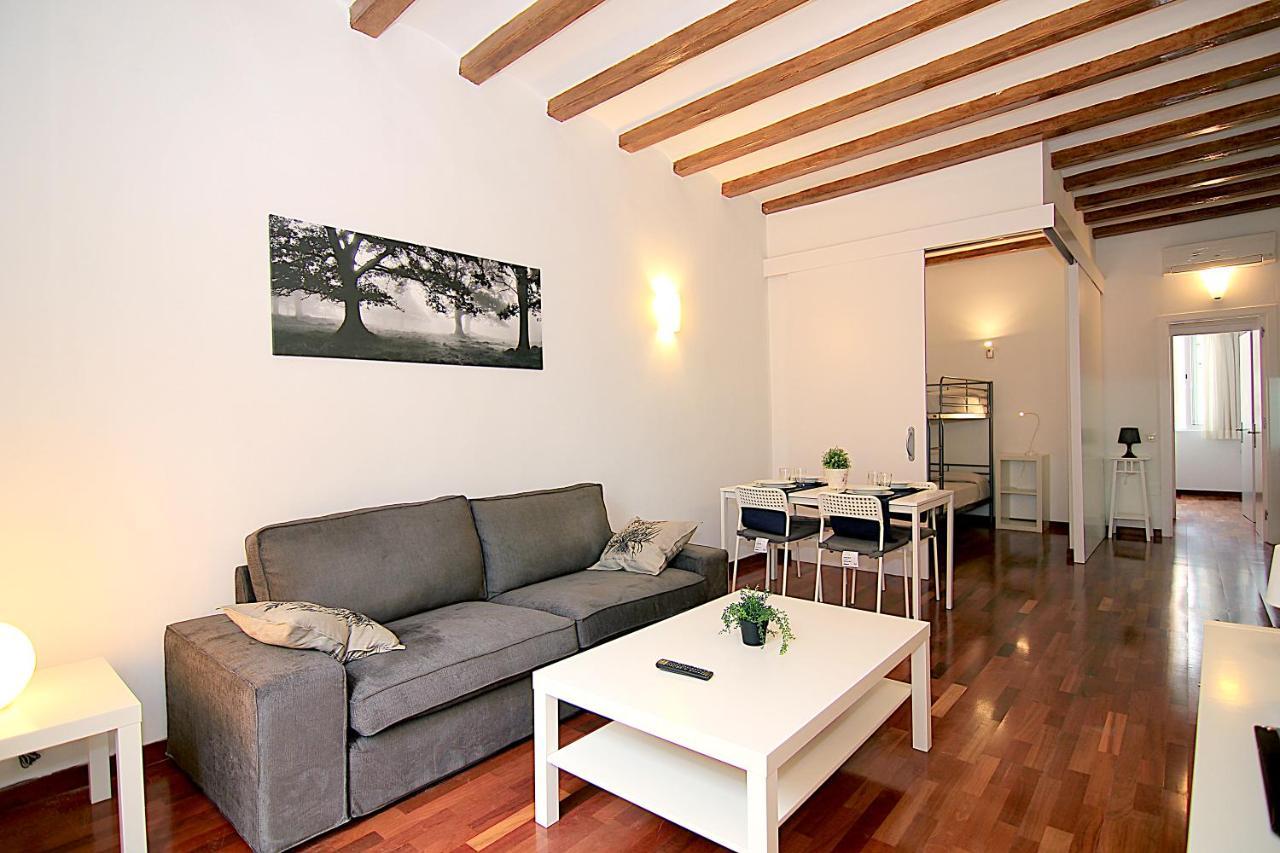 Muntanya - Apartment With Balcony Sagrada Familia Barcelona Ngoại thất bức ảnh