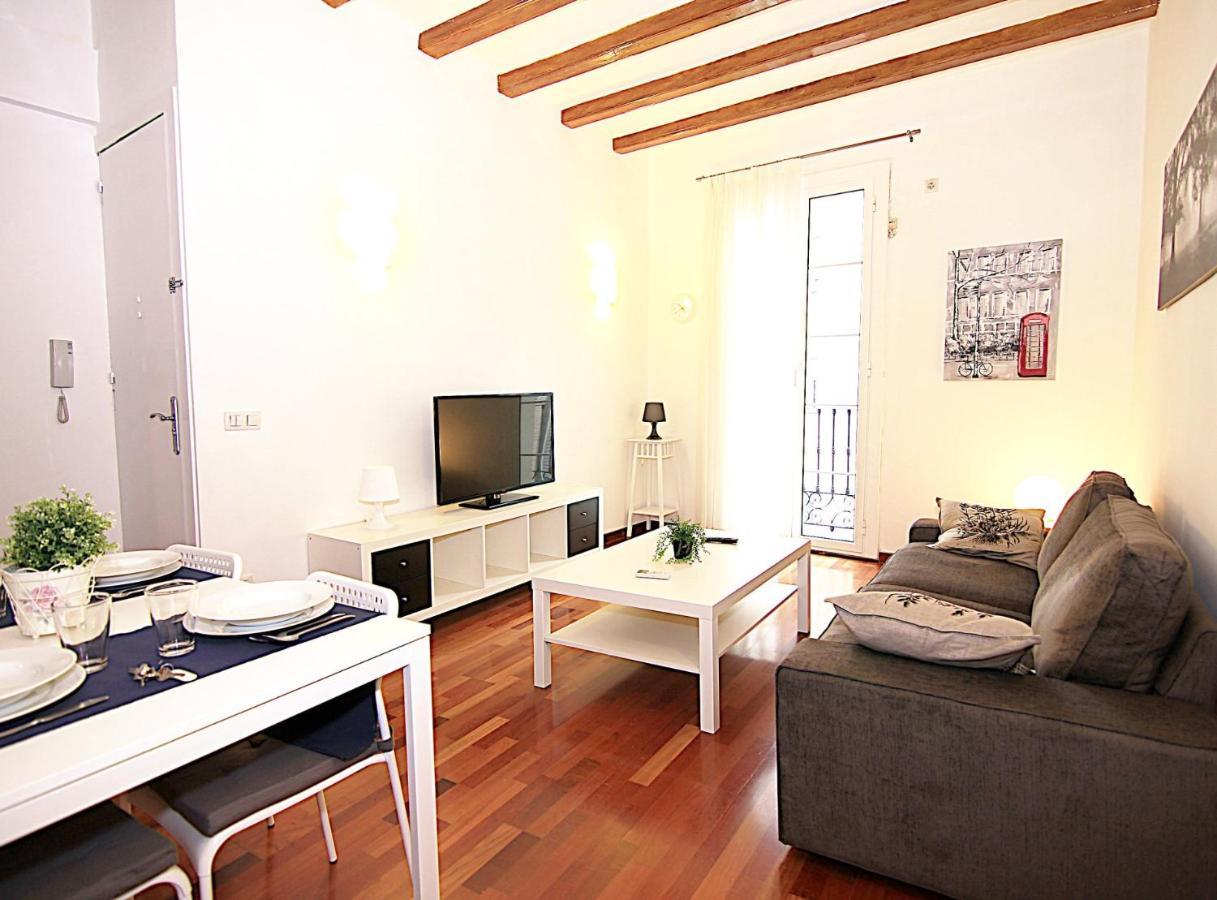 Muntanya - Apartment With Balcony Sagrada Familia Barcelona Ngoại thất bức ảnh